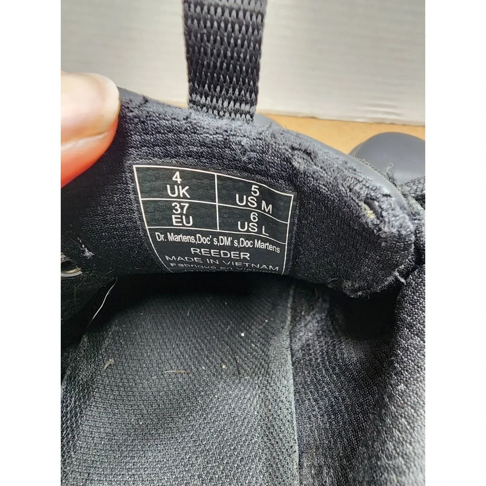 Dr. Martens product pair